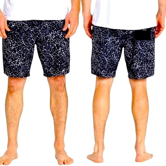 BILLABONG 17”  LOW TIDE SUNDAYS Board shorts Swim Size 30 Black Print - Picture 9 of 12